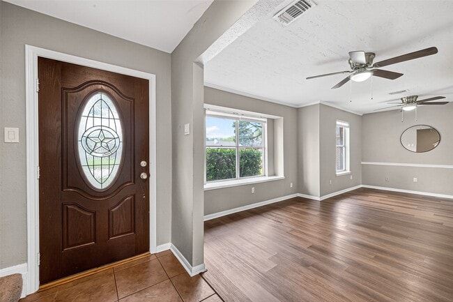 Building Photo - 519 Asheboro Dr