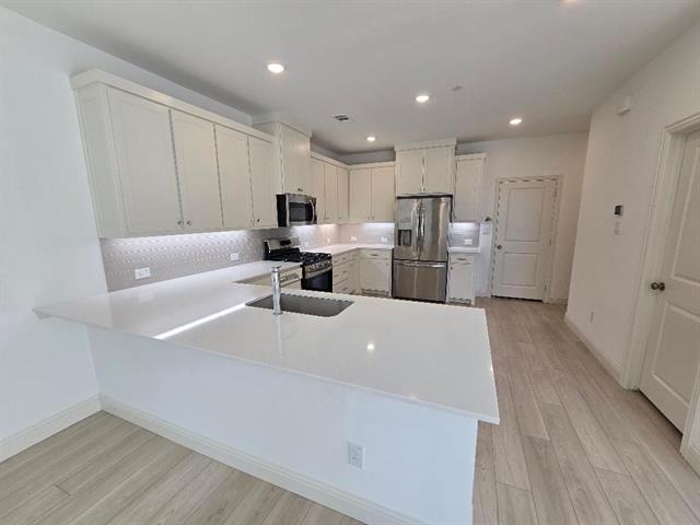 Building Photo - 2820 Maidenhair Ln