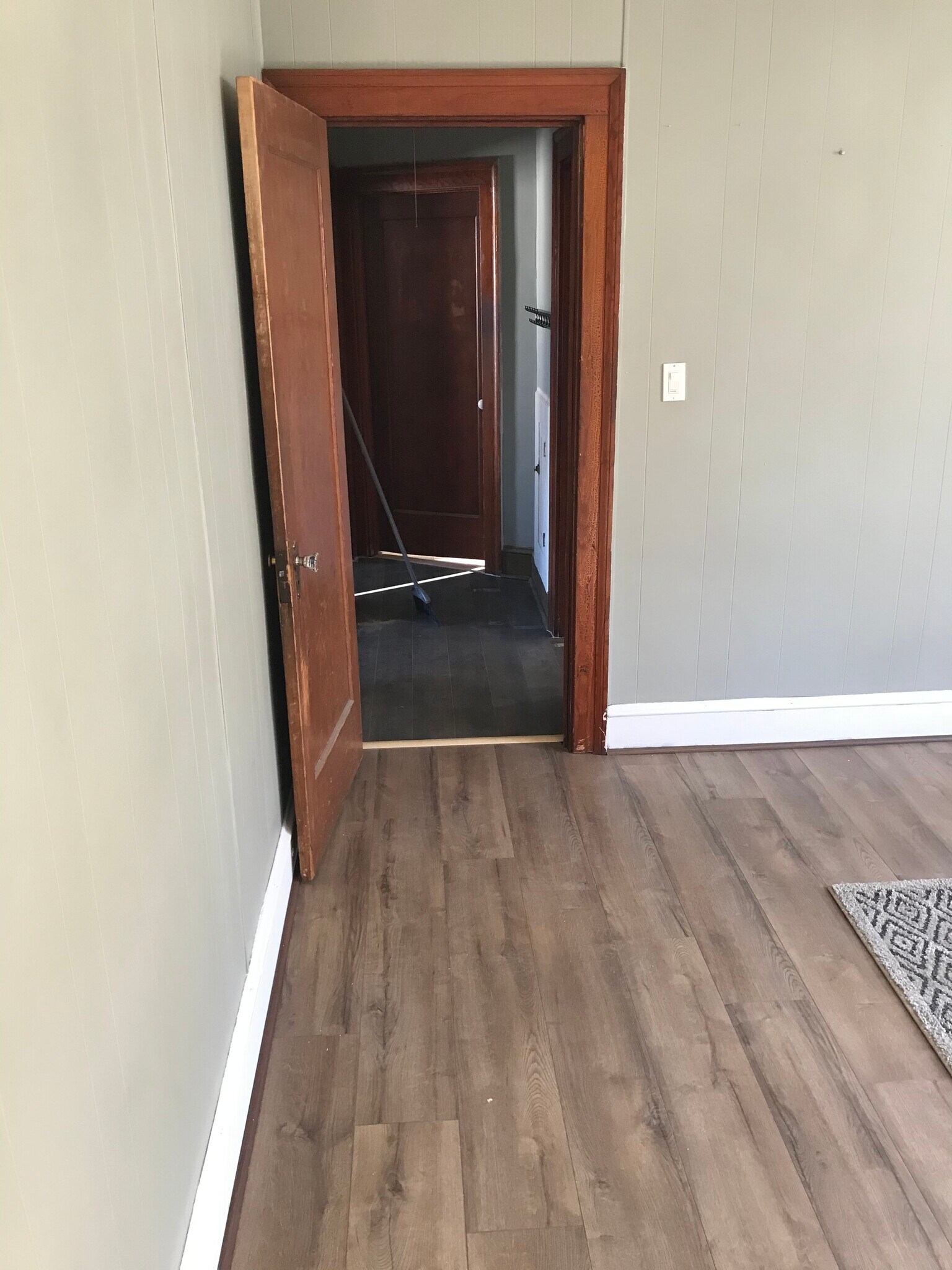 2nd bedroom - 89 View St