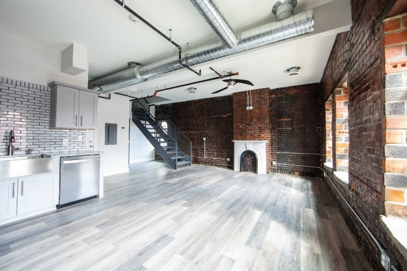 Building Photo - 490 Pearl St