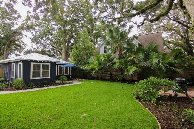 Building Photo - 112 Fish Fever Ln