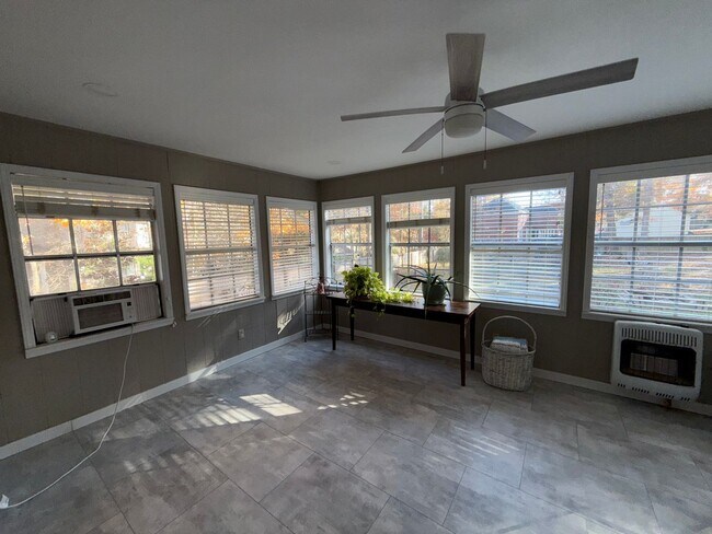 Building Photo - HOME FOR RENT IN ARAB, ALABAMA!