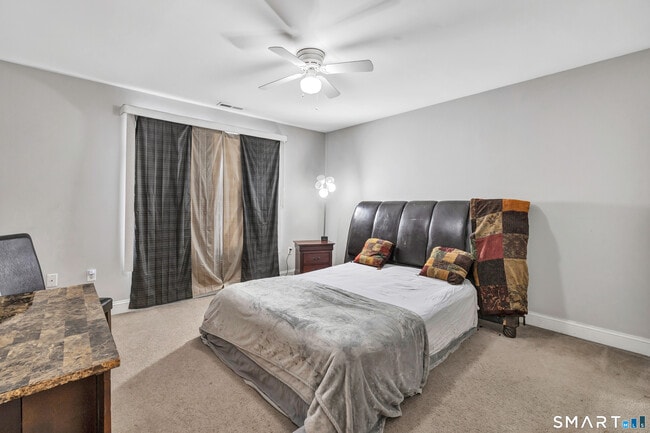 Building Photo - 240 Highland Ave