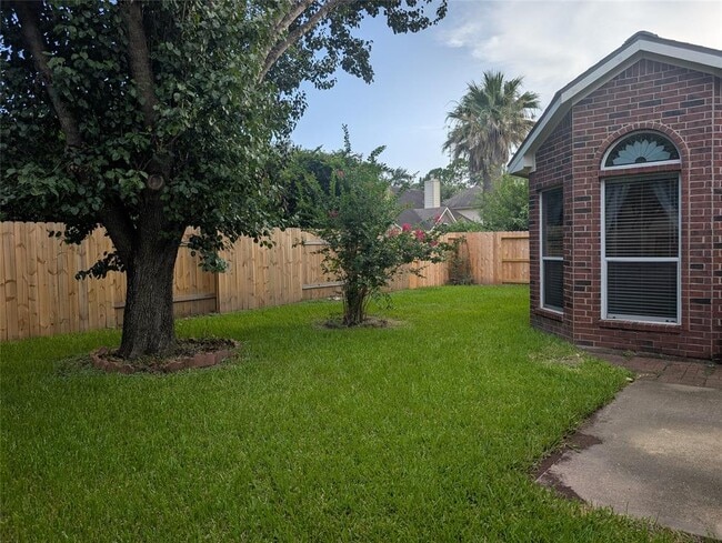 Building Photo - 22403 Bellows Bend Dr