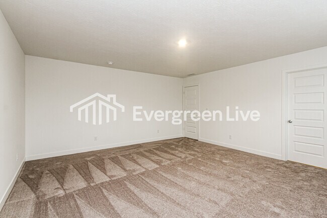 Building Photo - 802 Penrose Pl