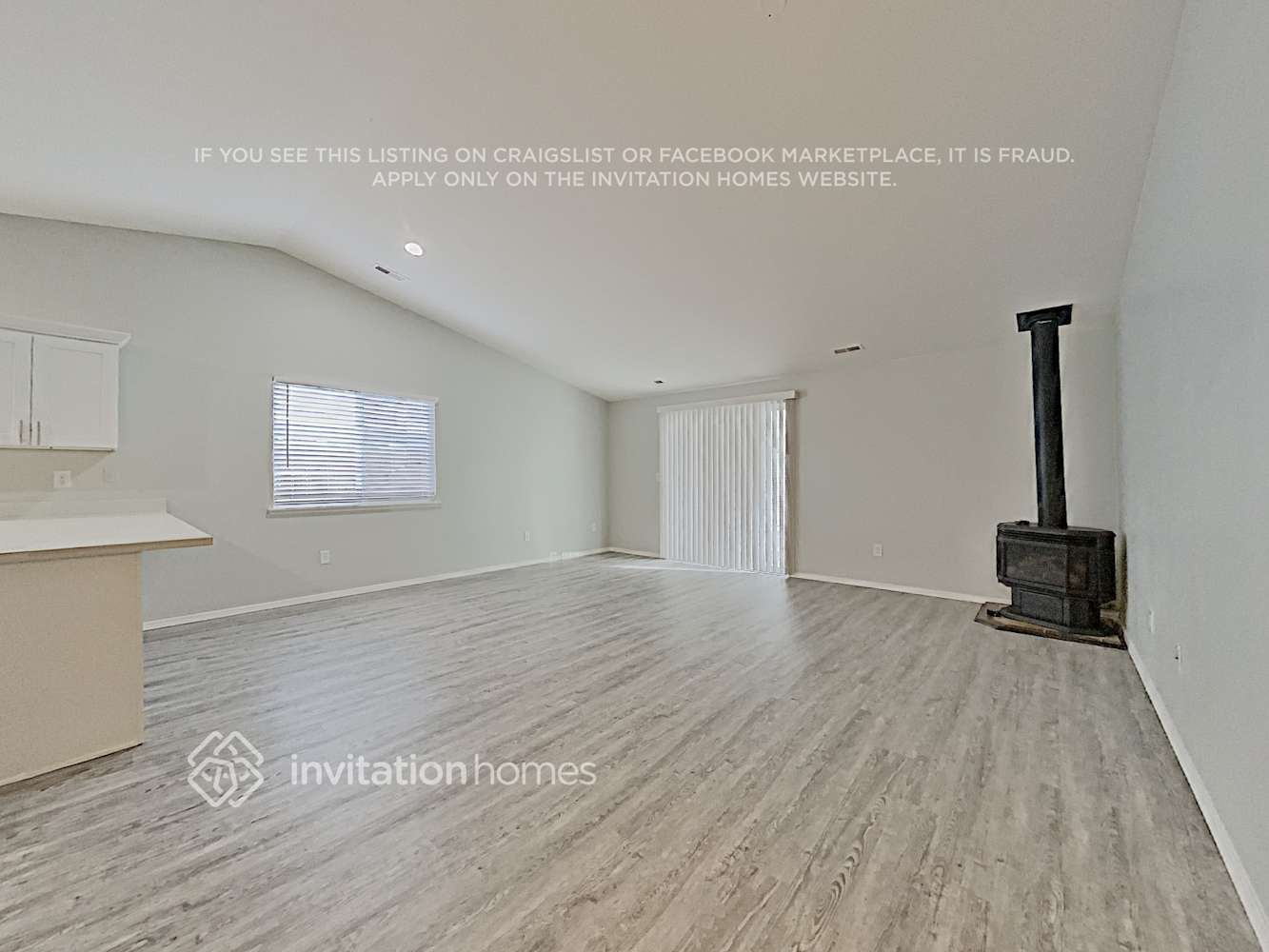 Building Photo - 19213 46th Dr NE