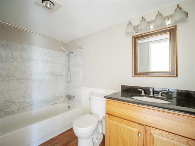 Building Photo - 5525 Rearn Dr