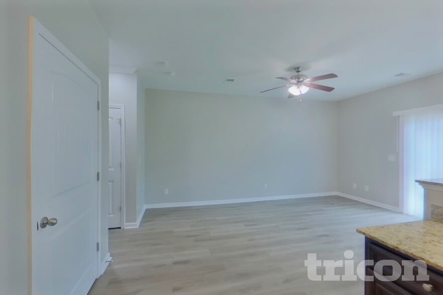 Building Photo - 356 Dawsons Park Dr