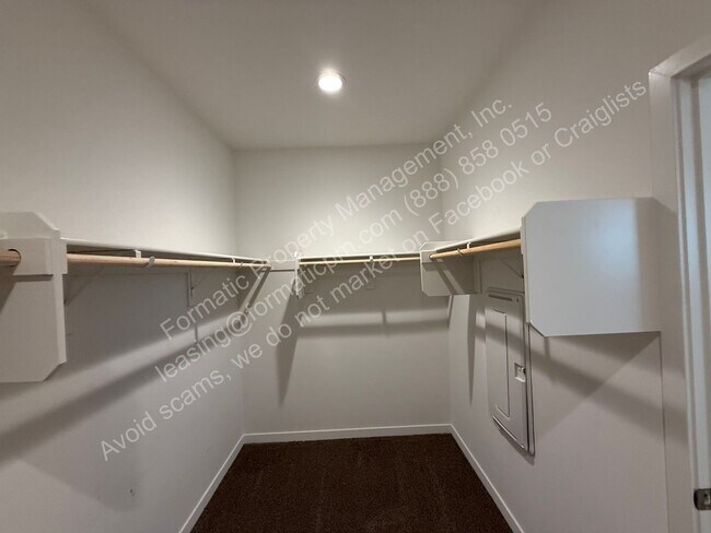 Building Photo - 14011 Cosentino Wy