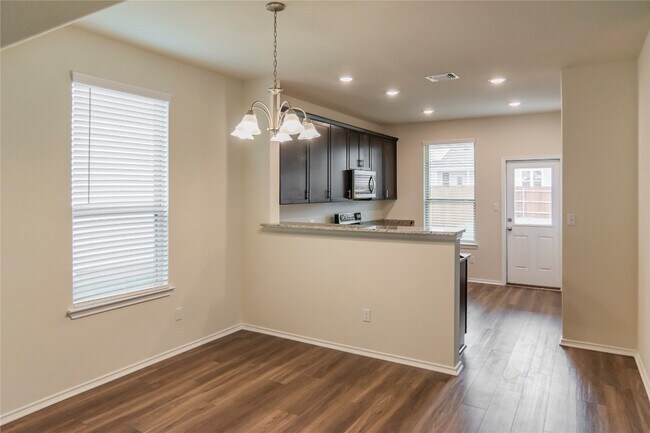 Building Photo - 25 Snowy Plover Ln