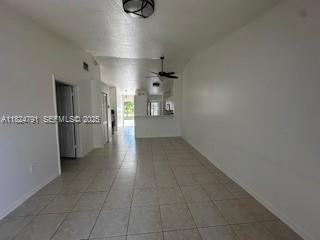 Building Photo - 401 NE 1st Ct