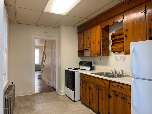 Building Photo - 36 W Simpson St