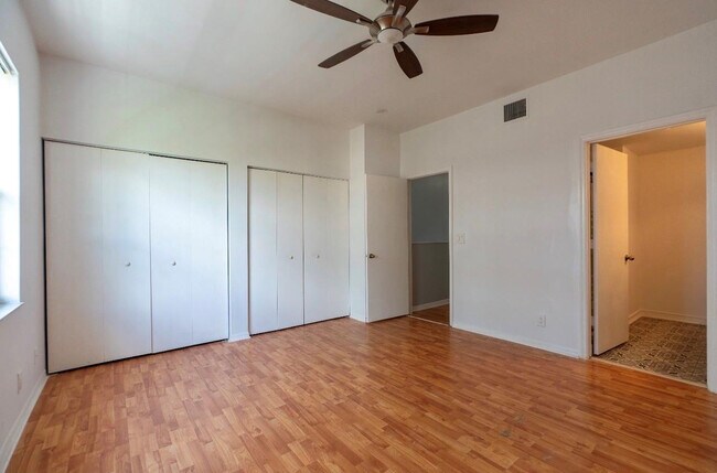 Building Photo - 1928 Madeira Dr