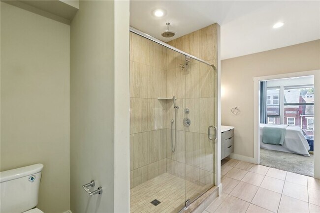Building Photo - 4707 Hatfield St