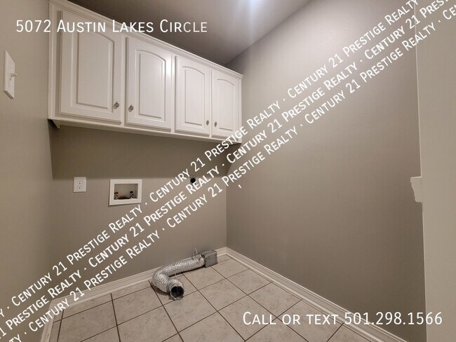 Building Photo - 5072 Austin Lakes Cir