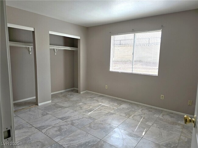 Building Photo - 2755 Twistingbow Ln