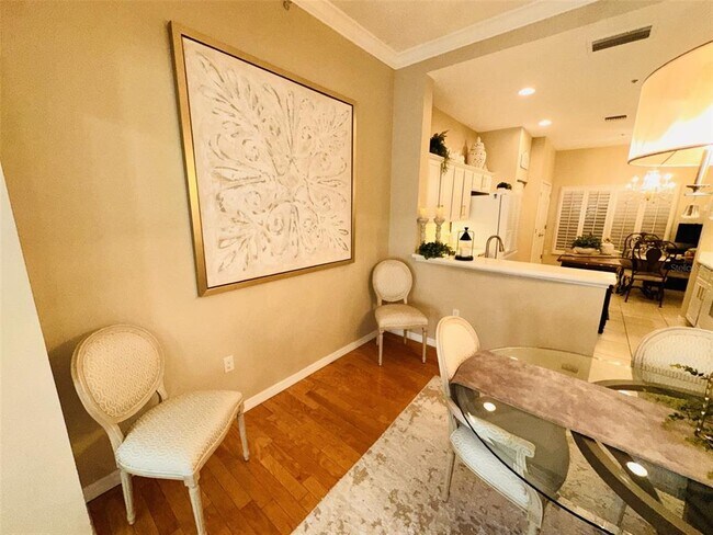 Building Photo - 901 Waterside Ln