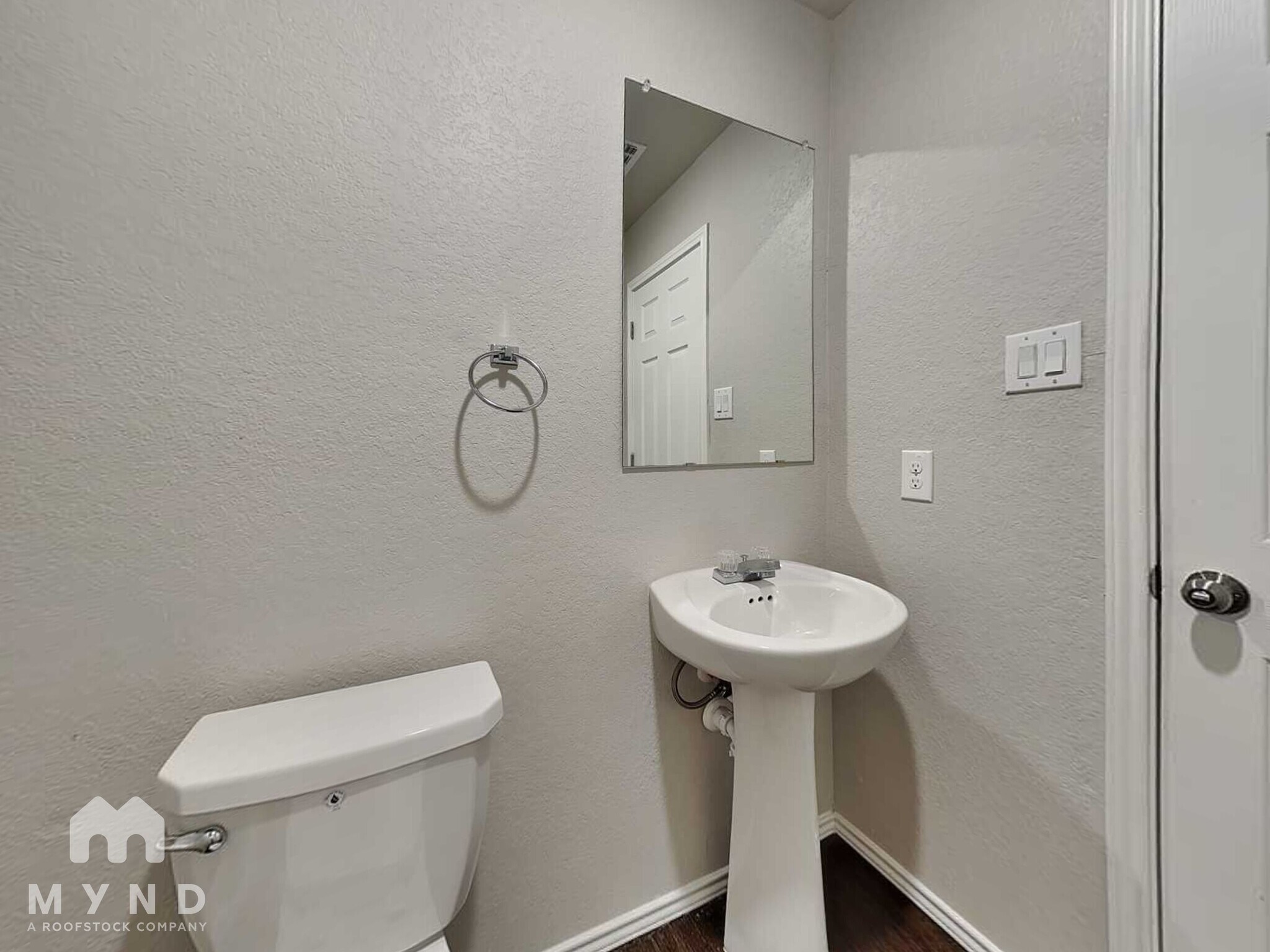 Building Photo - 3724 Colemans Run