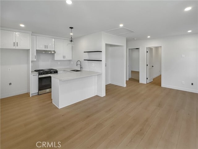 Building Photo - 1747 S Prospero Dr