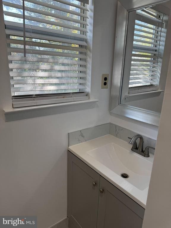 Building Photo - 20 Spyglass Ct