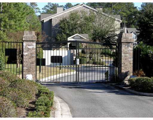 Building Photo - GATED COMMUNITY - HOOVER CREEK PLANTATION