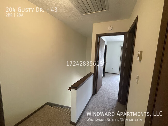 Building Photo - 204 Gusty Dr