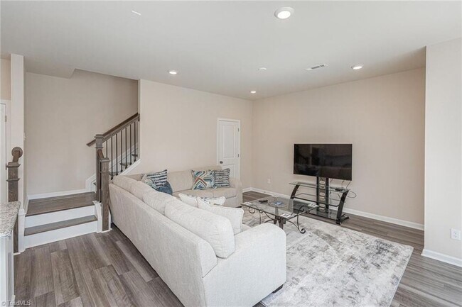 Building Photo - 4068 Beckton Trl