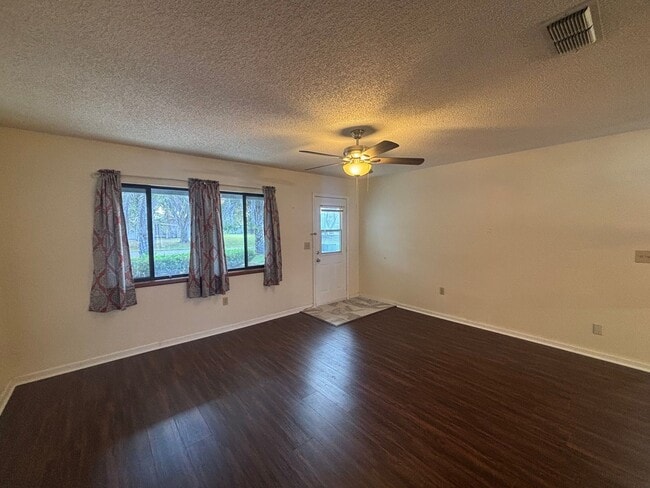 Building Photo - Corner lot house in 55+ community
