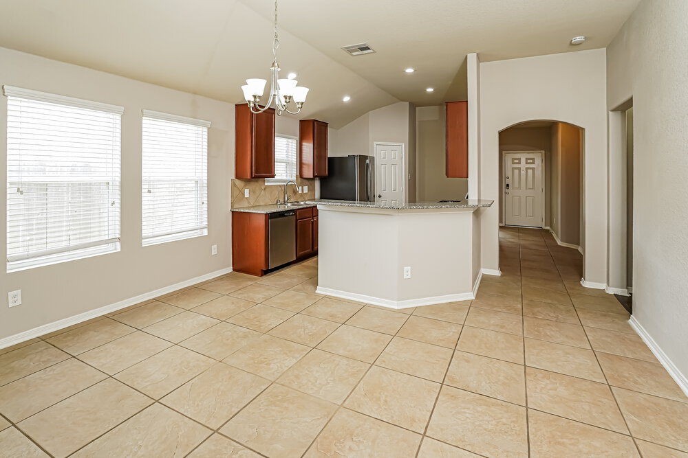 Building Photo - 2527 Elm Crossing Trail