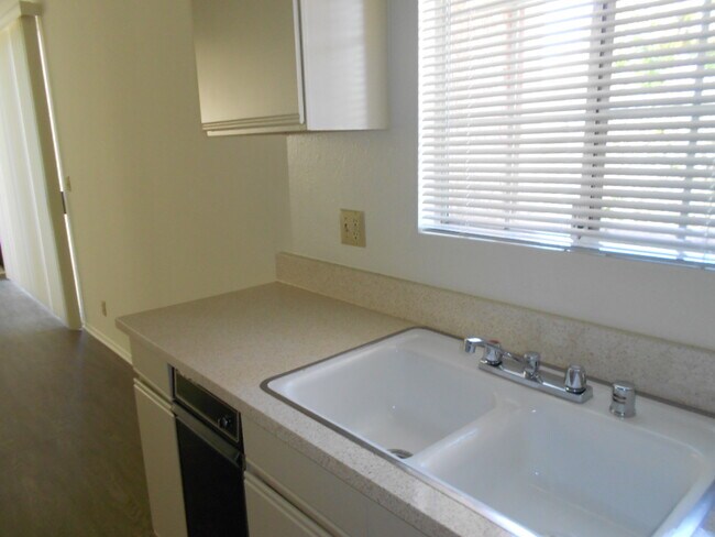 Floorplan - 1400 Camden Ave