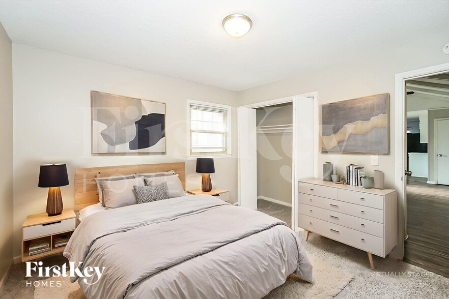 Building Photo - 104 Heron Ct