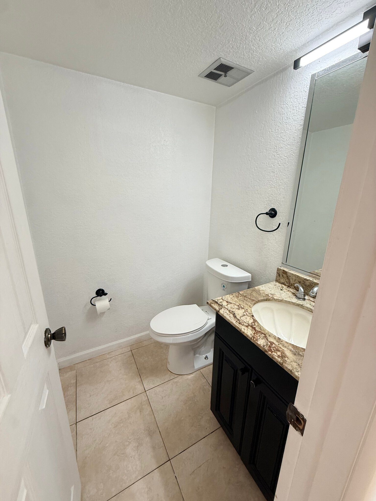 Building Photo - 9645 SW 148th Pl