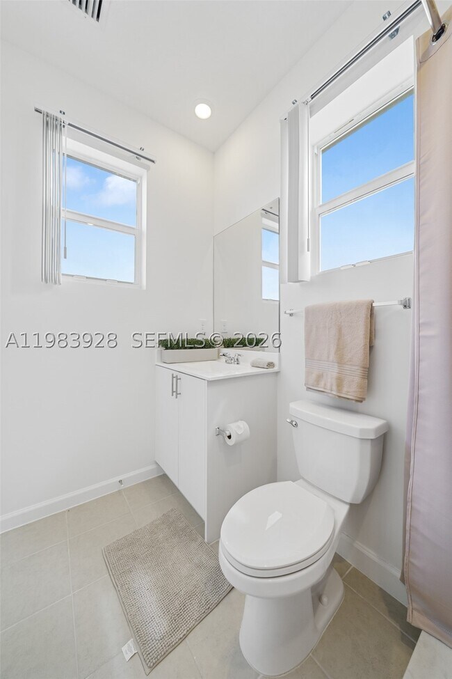 Building Photo - 33750 SW 194th Ct