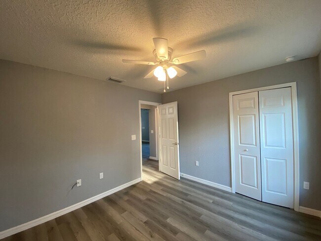 Building Photo - 2901 SW 173rd Street Rd