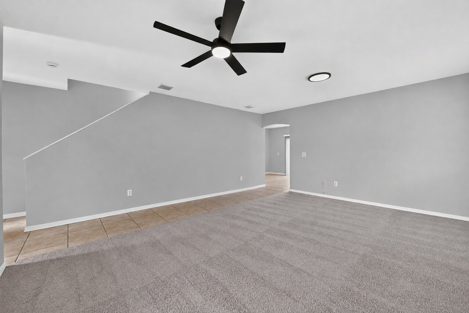 Building Photo - 6641 Cambridge Park Dr