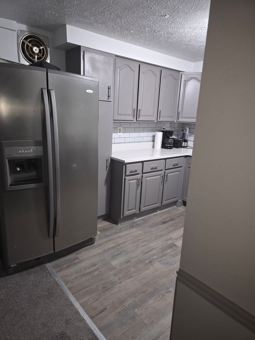 Building Photo - 650 E 130th St