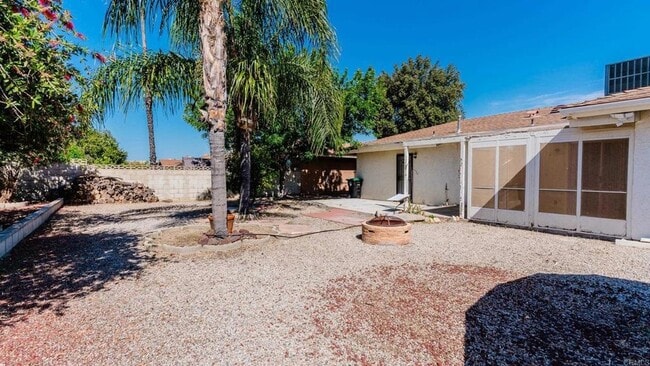 Building Photo - 2867 Cindy Ln