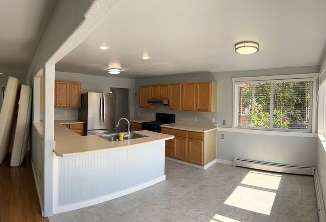 Building Photo - 12333 End St