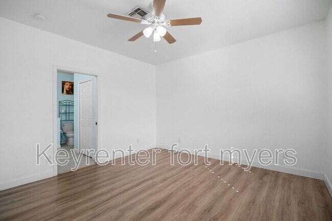 Building Photo - 3525 Arclight Ct