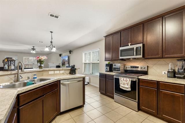 Building Photo - 2104 Eppright Dr