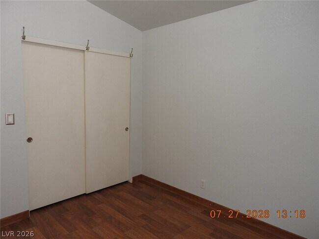 Building Photo - 4533 Chestnut Blaze