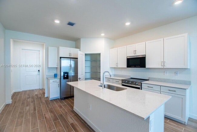 Building Photo - 12949 SW 267th St