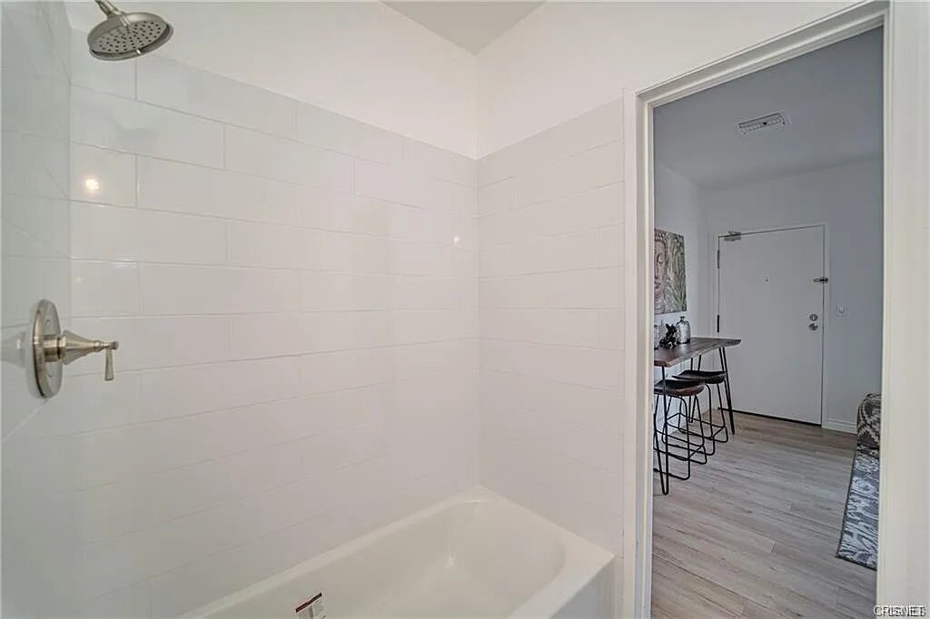 Building Photo - 14560 Clark St