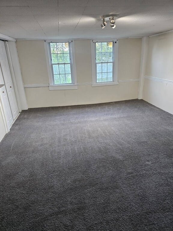 Building Photo - 2 Buttonwood Ln