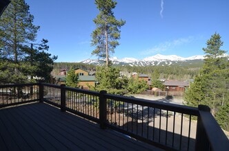 Building Photo - 347 SCR 450