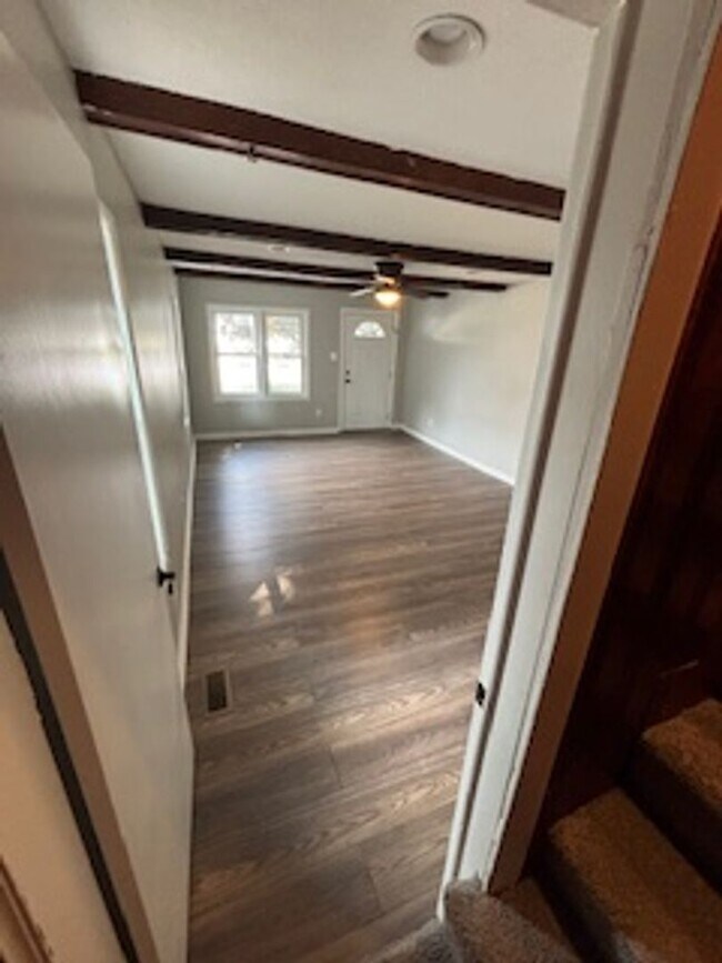 Building Photo - Nice Warren 3 bed 1 bath