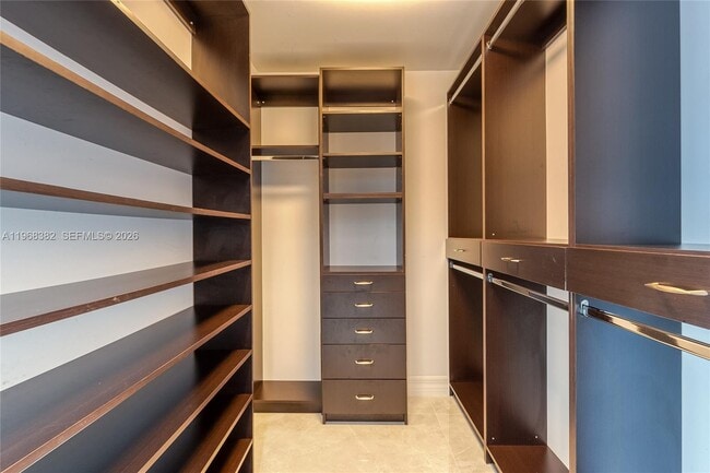 Building Photo - 3535 S Ocean Dr