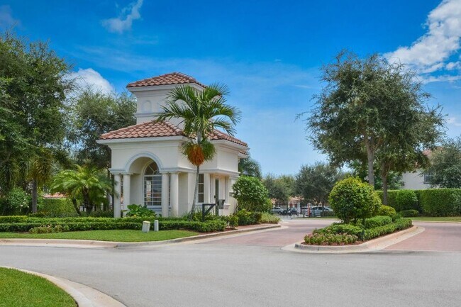 Building Photo - 16178 Poppyseed Cir