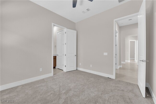 Building Photo - 11032 Rolling Vista Dr