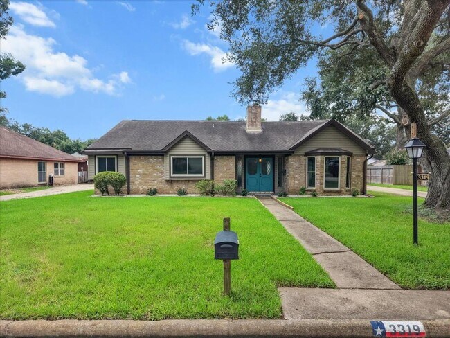 Building Photo - 3319 Meadowcreek Dr
